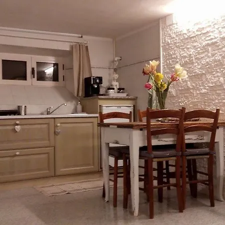 דירה La Tana Del Nano