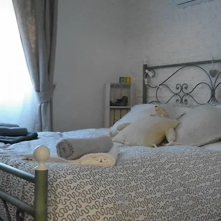 La Tana Del Nano Apartment